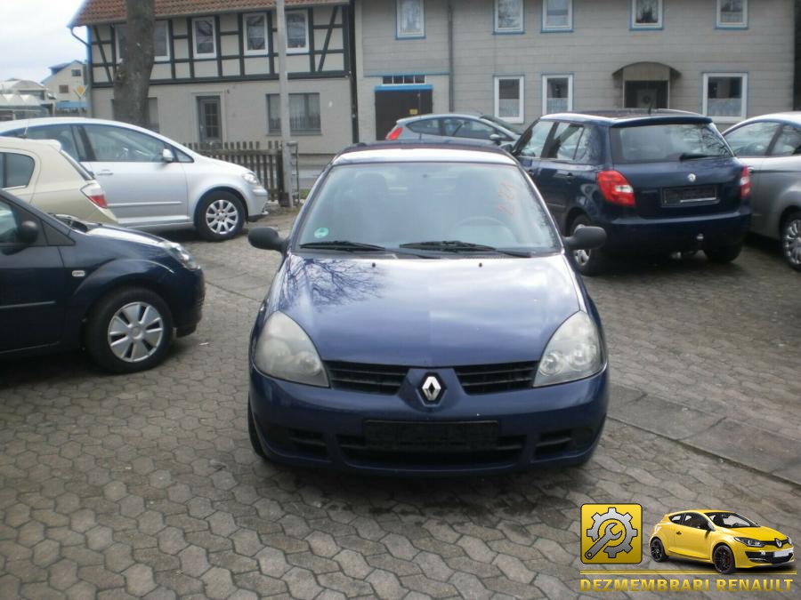 Aripa fata renault clio 2008