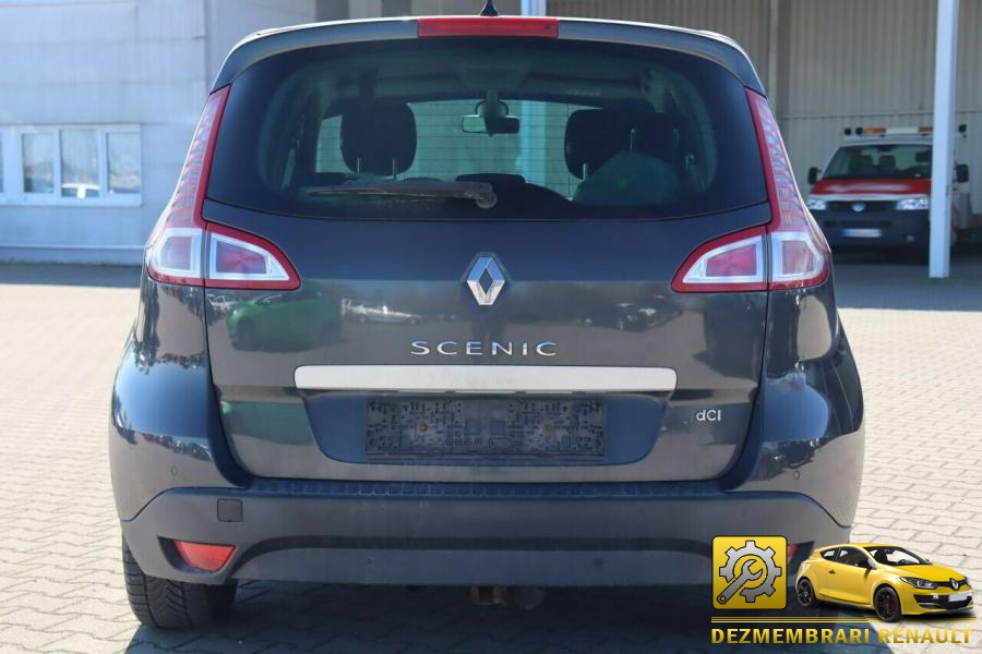 Pompa injectie renault scenic 2009